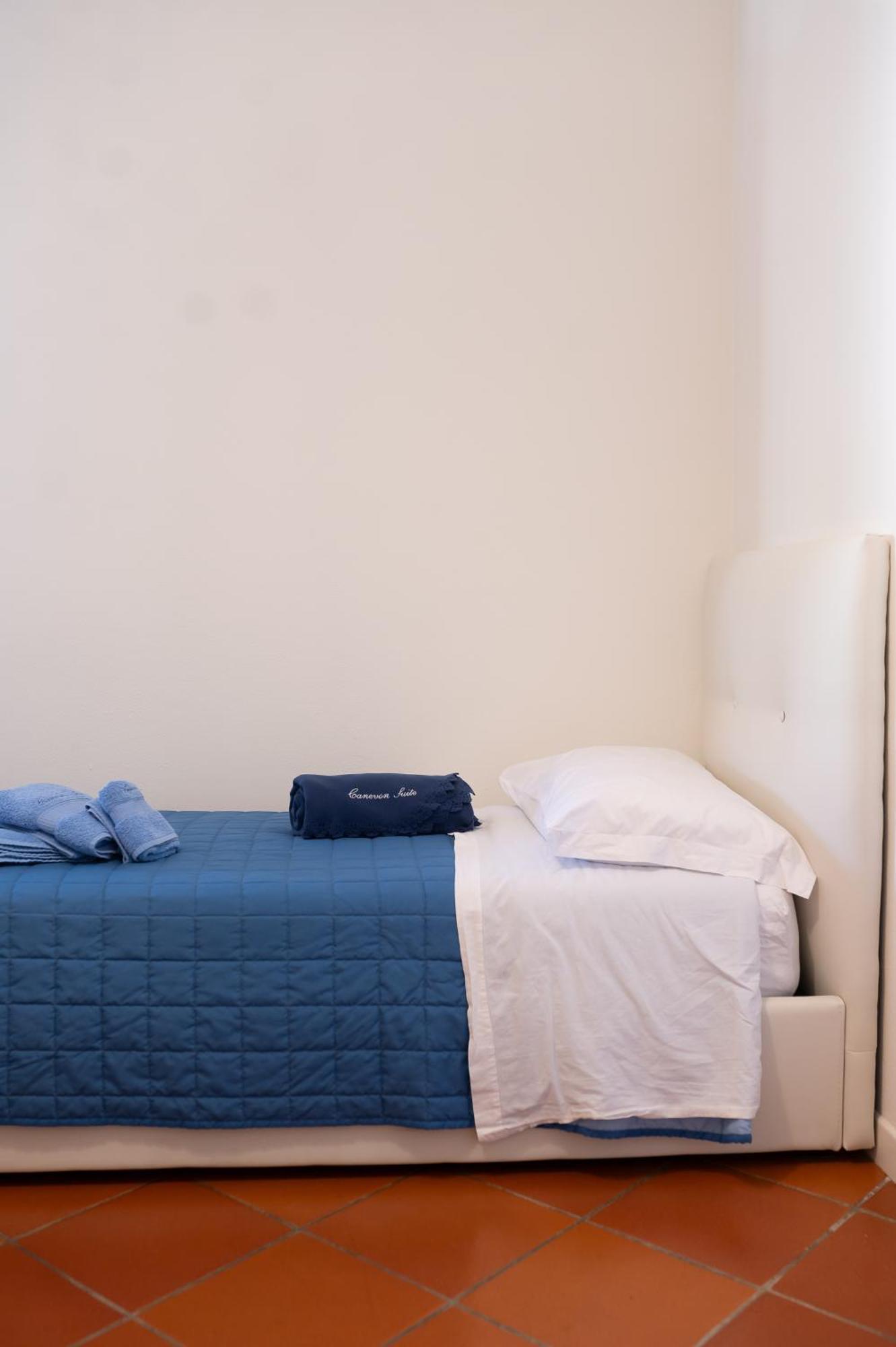 Canevon Suite Apartment Бардолино Екстериор снимка