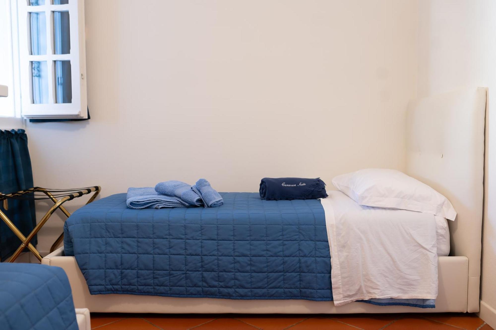 Canevon Suite Apartment Бардолино Екстериор снимка