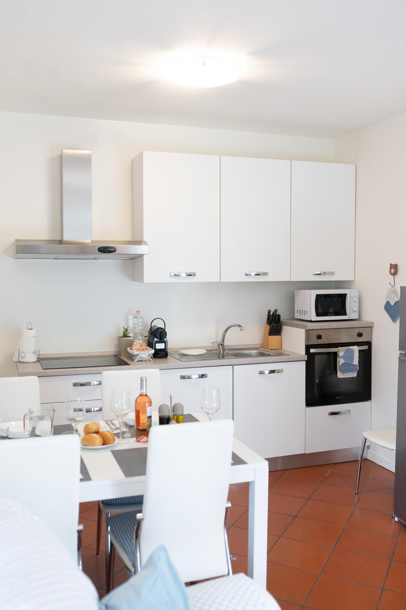 Canevon Suite Apartment Бардолино Екстериор снимка